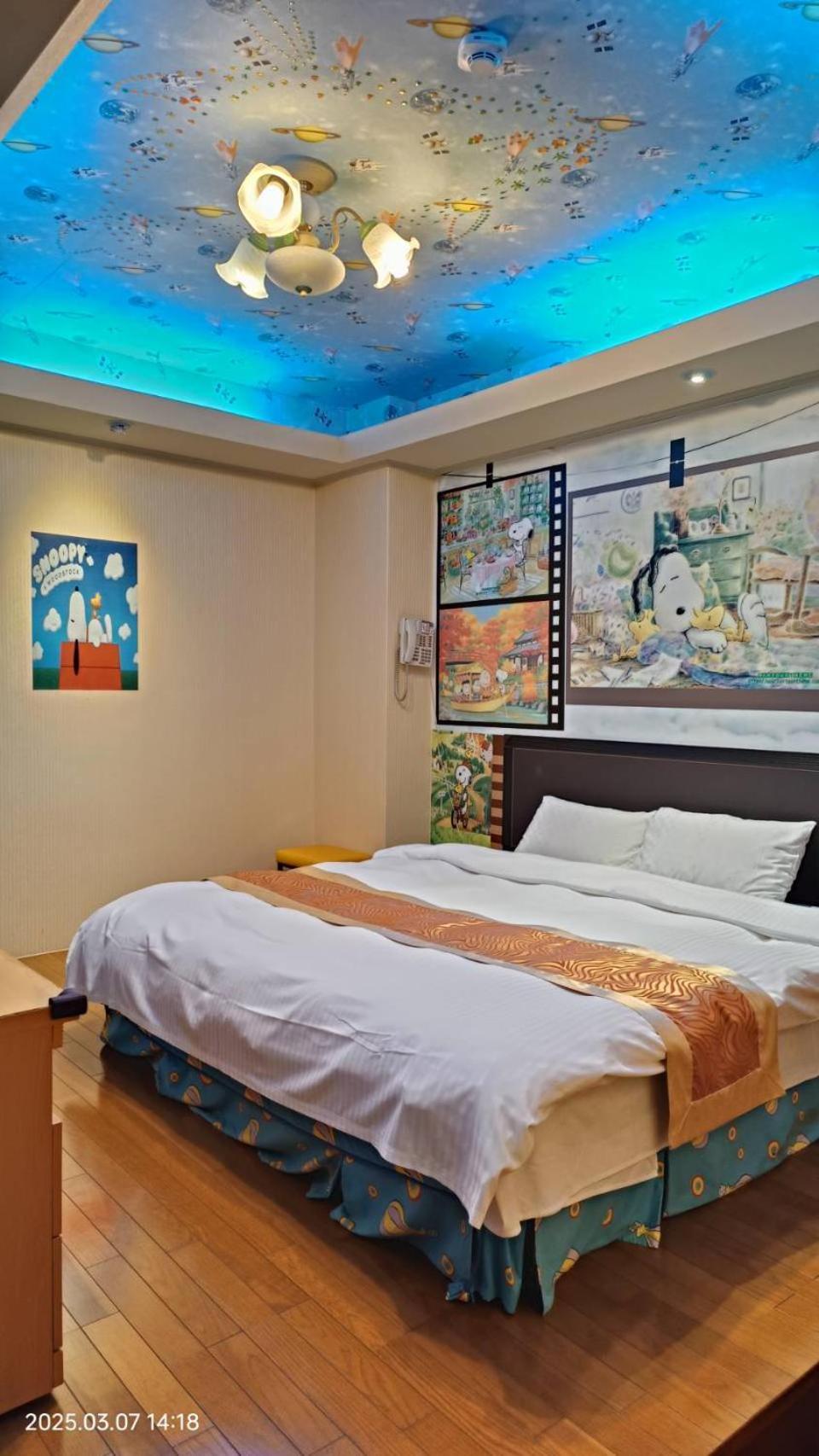Jinge Guest House Jiji Bagian luar foto