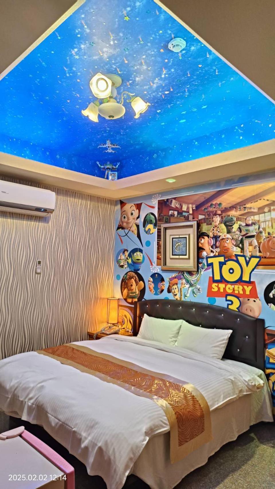 Jinge Guest House Jiji Bagian luar foto